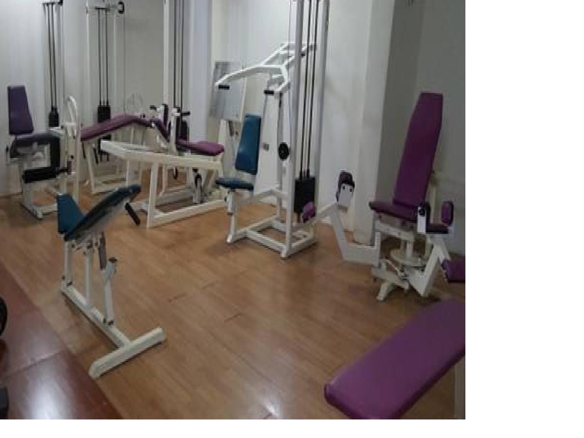 Embassy Suites Hotel Monrovia Ngoại thất bức ảnh